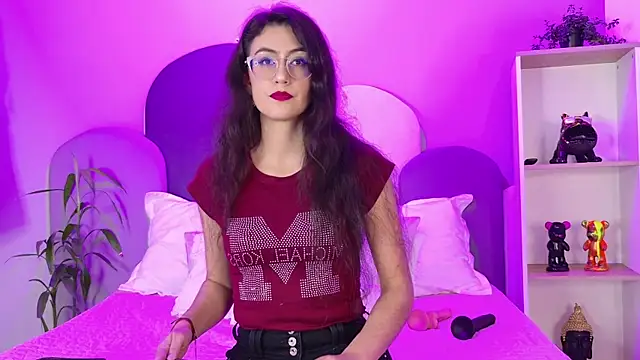 SophieGomez22 online show from 04-17-26, 11:46