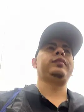 DanielGomez9 online show from 02-06-25, 10:10