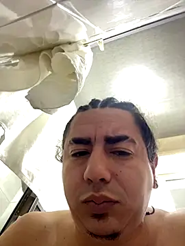 DanielGomez9 online show from 09-18-25, 01:02