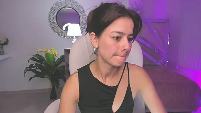 Ludovika mattson online show from 12-19-24, 07:51