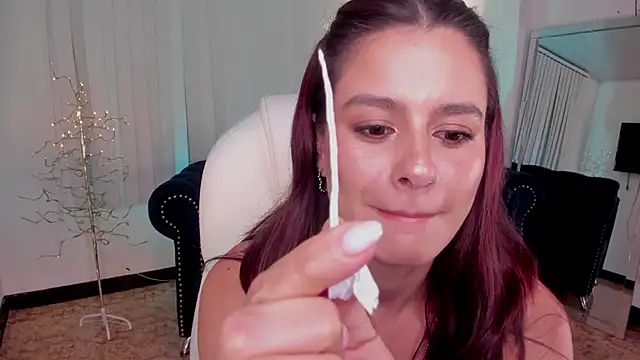 Ludovika mattson online show from 02-09-25, 01:44