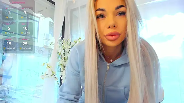 Snapshot of Russian_Ava chatting on 05-13-26, 05:16 Russian Ava online show from 05-13-26, 05:16