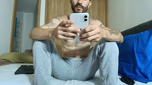 ALEJANDRO BIGCOCK online show from 05-16-26, 05:01
