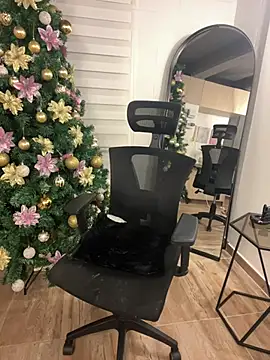 Eva Gonzalez online show from 12-26-24, 03:06