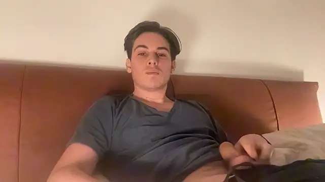 Snapshot of abe_in_red chatting on 11-10-25, 10:09 abe in red online show from 11-10-25, 10:09