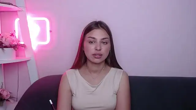 Snapshot of MilanaAngelAs chatting on 06-29-26, 04:52 MilanaAngelAs online show from 06-29-26, 04:52