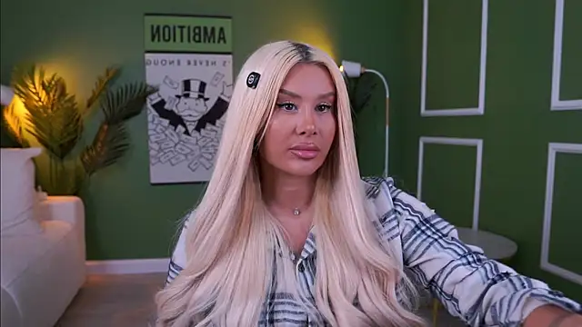 EvaZane online show from 04-20-26, 09:56