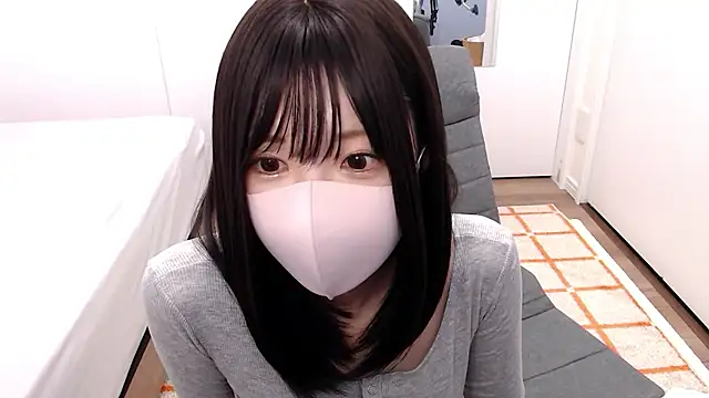  mi tsu ki  online show from 10-13-25, 04:23