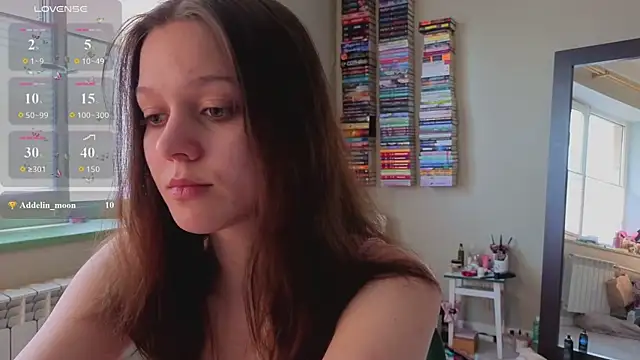 Addelin Moon online show from 06-15-26, 02:52
