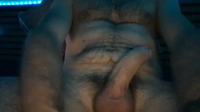 Snapshot of cross_masterXXX chatting on 10-19-25, 06:03 cross masterXXX online show from 10-19-25, 06:03