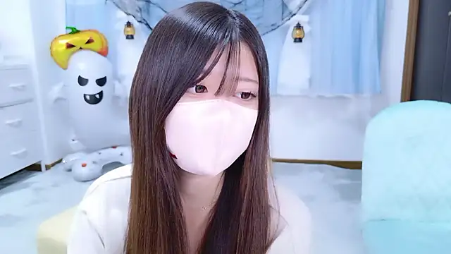 Snapshot of MAOchaso chatting on 10-29-25, 06:53 MAOchaso online show from 10-29-25, 06:53