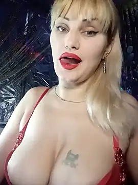 Snapshot of Freya_Milf chatting on 02-21-25, 01:44 Freya Milf online show from 02-21-25, 01:44