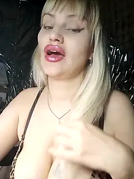 Freya Milf online show from 03-30-26, 08:04