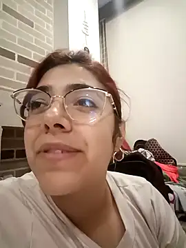 Rousse Collinss online show from 12-04-24, 04:38