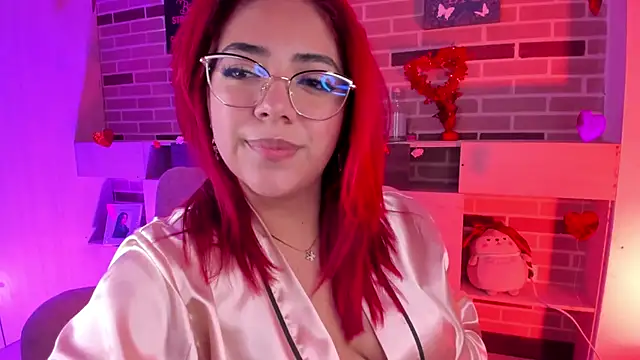 Rousse Collinss online show from 02-25-25, 04:00