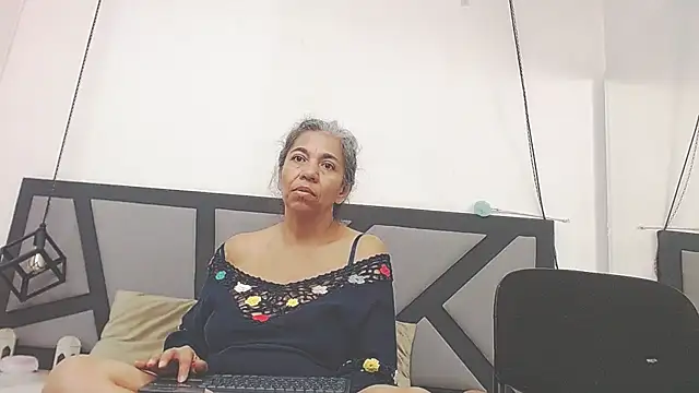 chanel grant online show from 11-04-25, 09:03