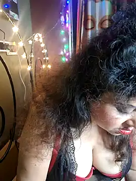 Snapshot of Maaya66 chatting on 01-20-25, 06:32 Maaya66 online show from 01-20-25, 06:32