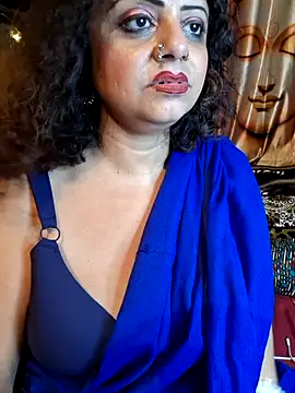 Snapshot of Maaya66 chatting on 01-29-25, 08:35 Maaya66 online show from 01-29-25, 08:35