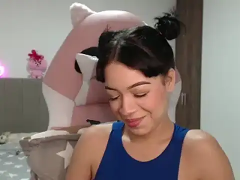 Snapshot of Caribbean_beauty_ chatting on 02-26-25, 03:53 Caribbean beauty  online show from 02-26-25, 03:53