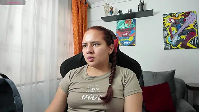 Snapshot of Lexyevans chatting on 10-26-25, 09:10 Lexyevans online show from 10-26-25, 09:10