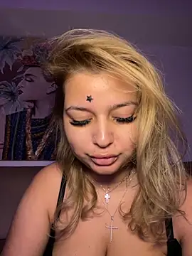 AllysonK online show from 11-14-25, 05:44