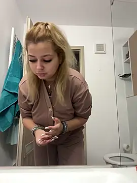 AllysonK online show from 11-29-25, 11:24