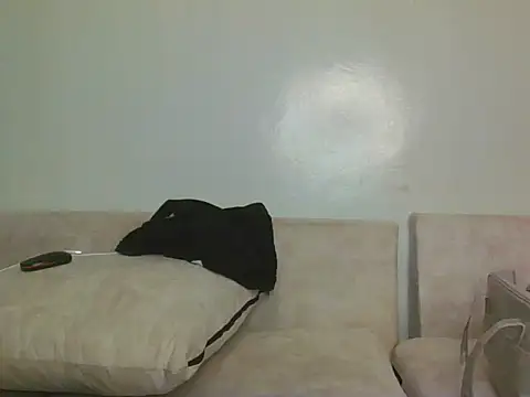 Snapshot of lisaa544 chatting on 06-23-26, 03:59 lisaa544 online show from 06-23-26, 03:59