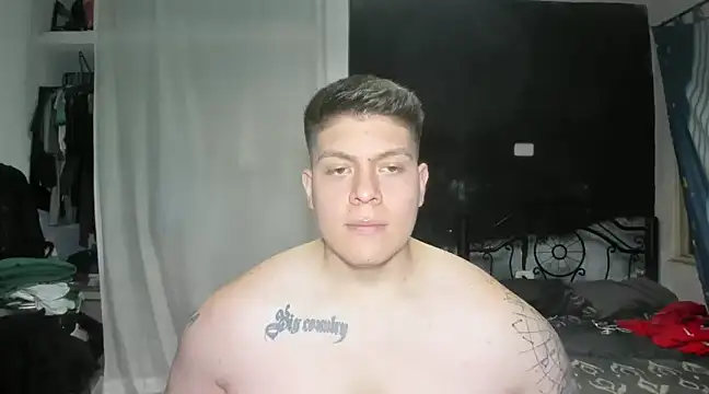 Snapshot of regan_jhonso chatting on 01-12-25, 08:46 regan jhonso online show from 01-12-25, 08:46