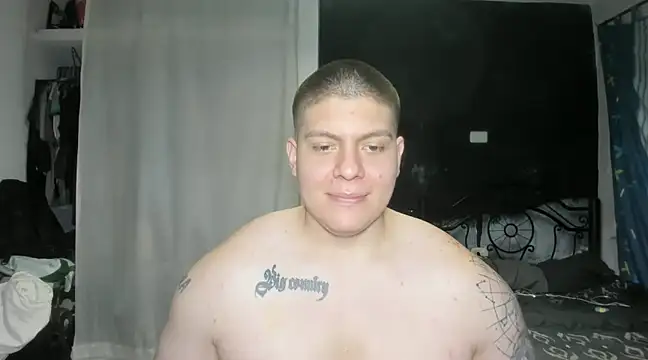 Snapshot of regan_jhonso chatting on 01-17-25, 06:47 regan jhonso online show from 01-17-25, 06:47