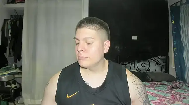 Snapshot of regan_jhonso chatting on 01-28-25, 04:52 regan jhonso online show from 01-28-25, 04:52