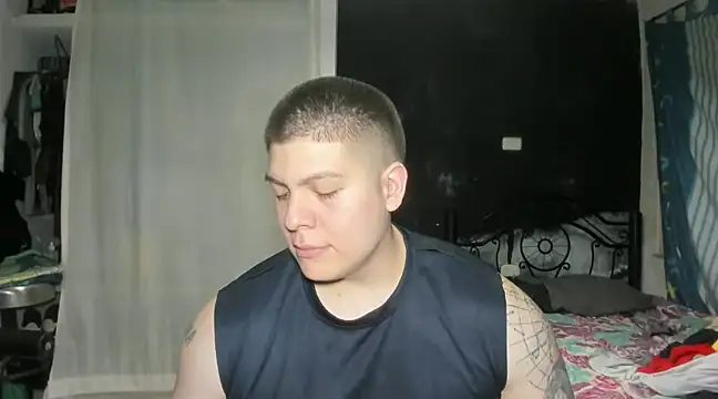 Snapshot of regan_jhonso chatting on 01-29-25, 04:15 regan jhonso online show from 01-29-25, 04:15