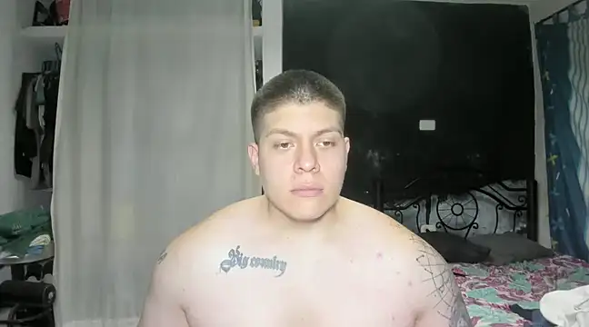 Snapshot of regan_jhonso chatting on 01-31-25, 05:40 regan jhonso online show from 01-31-25, 05:40