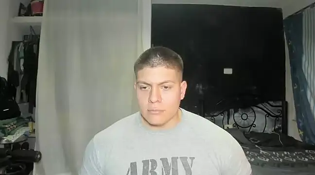 Snapshot of regan_jhonso chatting on 02-04-25, 07:40 regan jhonso online show from 02-04-25, 07:40