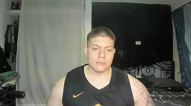 Snapshot of regan_jhonso chatting on 02-05-25, 04:16 regan jhonso online show from 02-05-25, 04:16