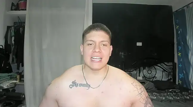 Snapshot of regan_jhonso chatting on 02-10-25, 04:04 regan jhonso online show from 02-10-25, 04:04