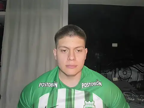 Snapshot of regan_jhonso chatting on 02-11-25, 05:05 regan jhonso online show from 02-11-25, 05:05