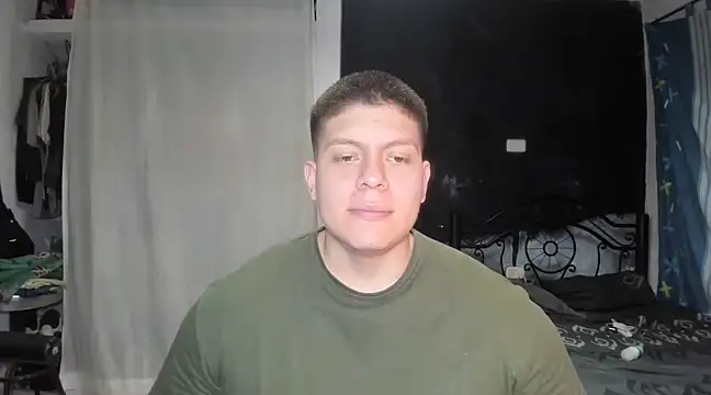 Snapshot of regan_jhonso chatting on 02-22-25, 05:02 regan jhonso online show from 02-22-25, 05:02