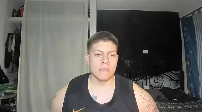 Snapshot of regan_jhonso chatting on 02-23-25, 04:50 regan jhonso online show from 02-23-25, 04:50