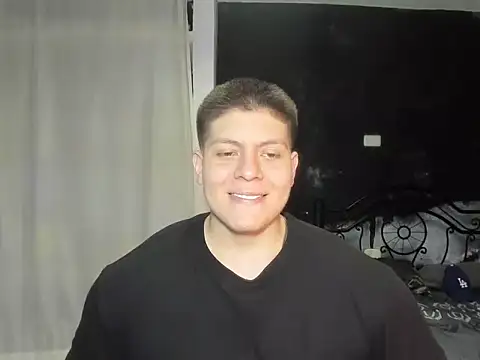 Snapshot of regan_jhonso chatting on 03-01-25, 07:41 regan jhonso online show from 03-01-25, 07:41