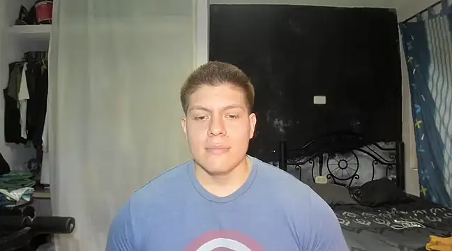 Snapshot of regan_jhonso chatting on 03-13-25, 02:44 regan jhonso online show from 03-13-25, 02:44