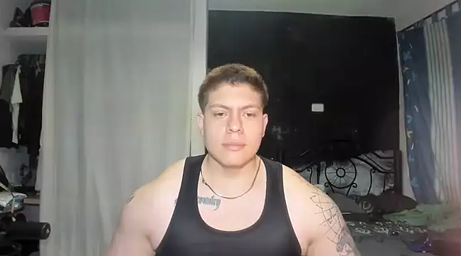 Snapshot of regan_jhonso chatting on 03-16-25, 01:17 regan jhonso online show from 03-16-25, 01:17