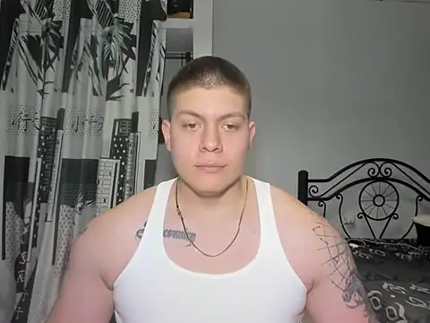 Snapshot of regan_jhonso chatting on 09-25-25, 07:12 regan jhonso online show from 09-25-25, 07:12