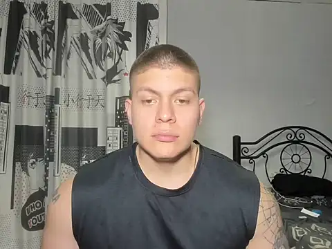 Snapshot of regan_jhonso chatting on 10-18-25, 06:05 regan jhonso online show from 10-18-25, 06:05