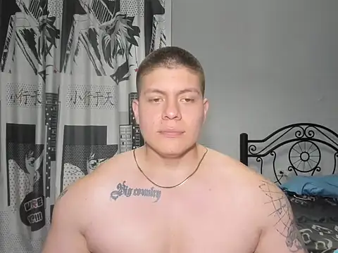 Snapshot of regan_jhonso chatting on 10-24-25, 06:54 regan jhonso online show from 10-24-25, 06:54