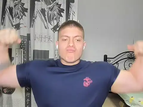 Snapshot of regan_jhonso chatting on 11-28-25, 07:00 regan jhonso online show from 11-28-25, 07:00