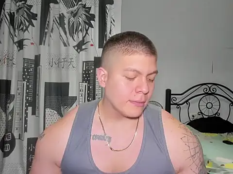 Snapshot of regan_jhonso chatting on 12-03-25, 07:05 regan jhonso online show from 12-03-25, 07:05