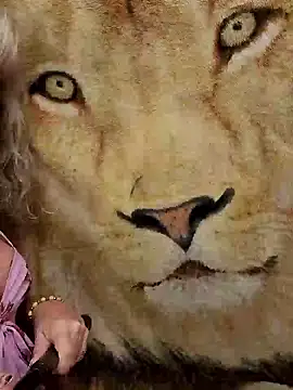 annika lately online show from 01-16-26, 03:43