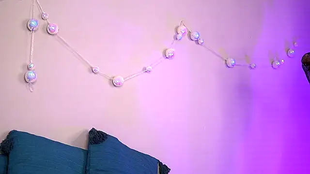 BritneyHudson online show from 12-14-25, 05:24