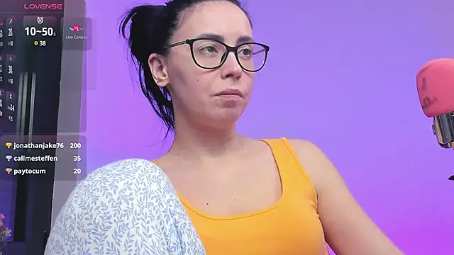 Snapshot of RitaSonnet chatting on 03-12-25, 02:01 RitaSonnet online show from 03-12-25, 02:01