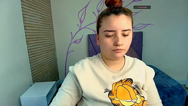 Snapshot of ZaraNolimits_ chatting on 01-31-25, 12:07 ZaraNolimits online show from 01-31-25, 12:07